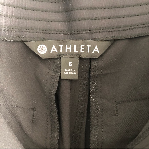 Athleta Tribeca Crop Pant Like New - Picture 7 of 8